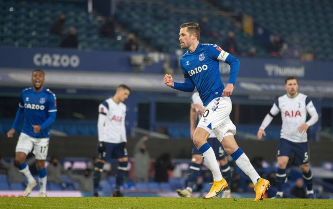 并不令人惊 并不令人惊